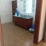 Quarto casal banheiro compartilhado